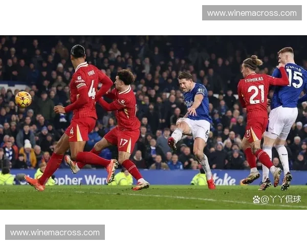 赛前状态评估:全面分析球队实力与竞技状态对比赛结果的影响 赛前状态评估:全面分析球队实力与竞技状态对比赛结果的影响